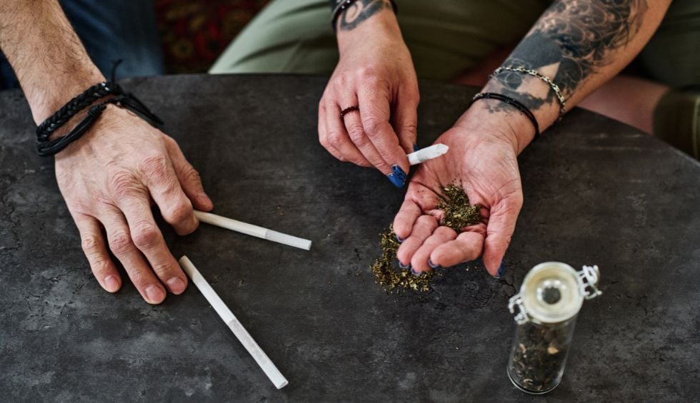 That said, you can also find hybrid strains that are indica-dominant, sativa-dominant, or evenly balanced.