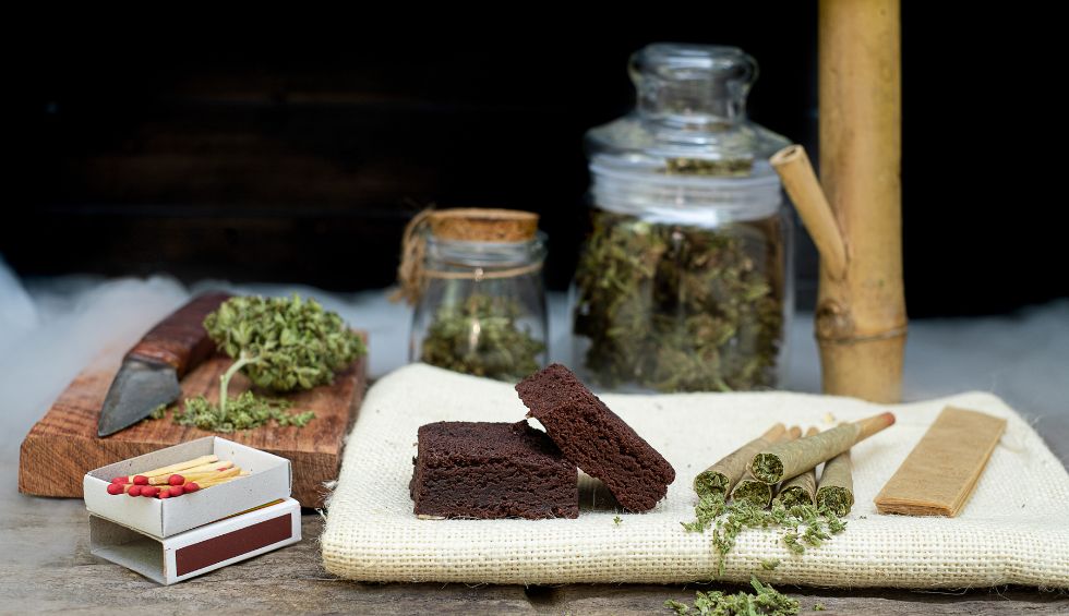 Once you've selected an online pot shop to buy pot online in Canada, you want to choose the product to consume.